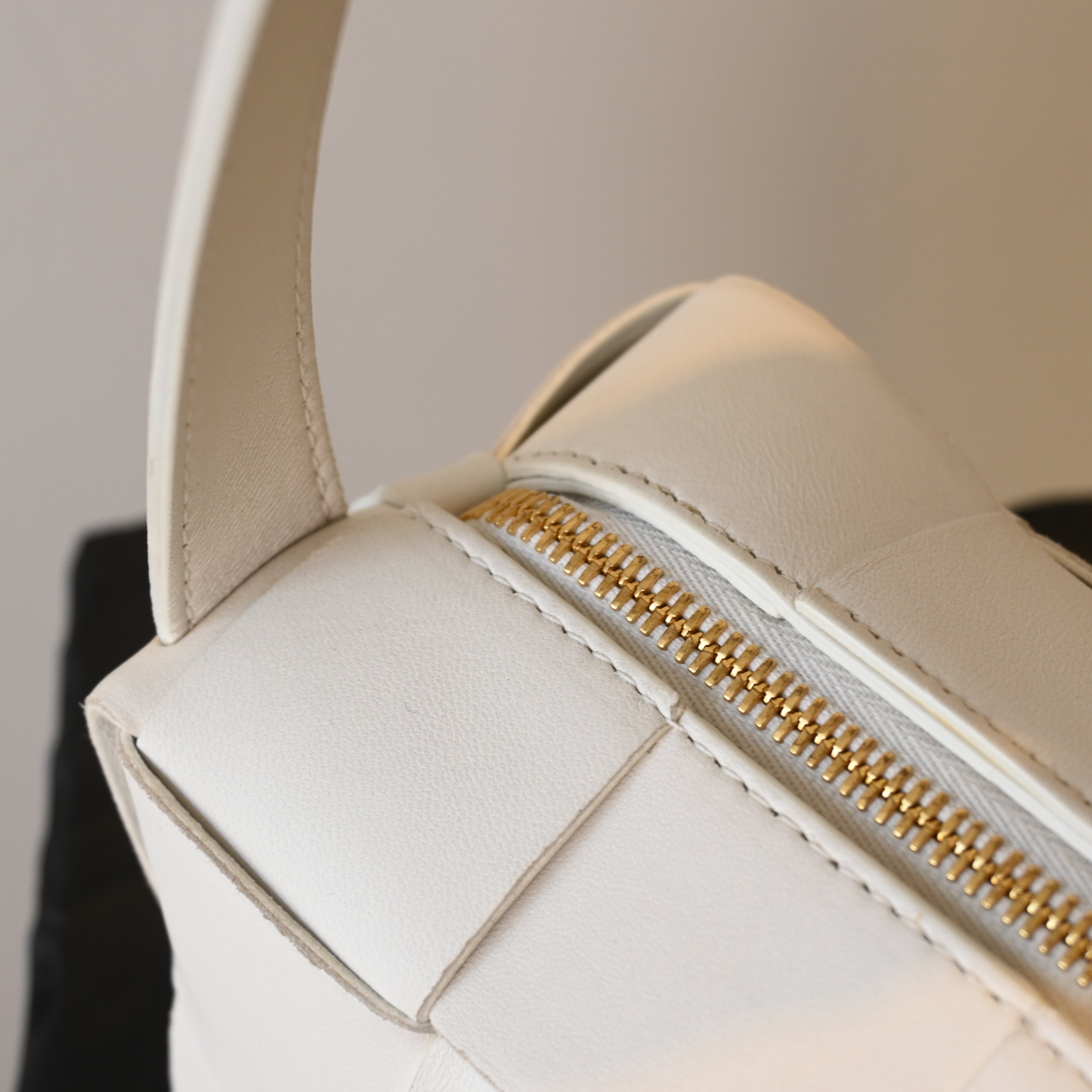 Bottega Veneta White Small Brick Bag - Leluxe Vintage Sdn. Bhd.