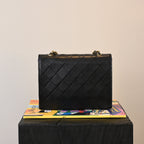 Chanel Big CC Logo Envelope Chain Bag - Leluxe Vintage Sdn. Bhd.