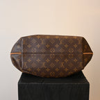 Louis Vuitton Turenne Handbag - Leluxe Vintage Sdn. Bhd.