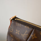 Louis Vuitton Turenne Handbag - Leluxe Vintage Sdn. Bhd.
