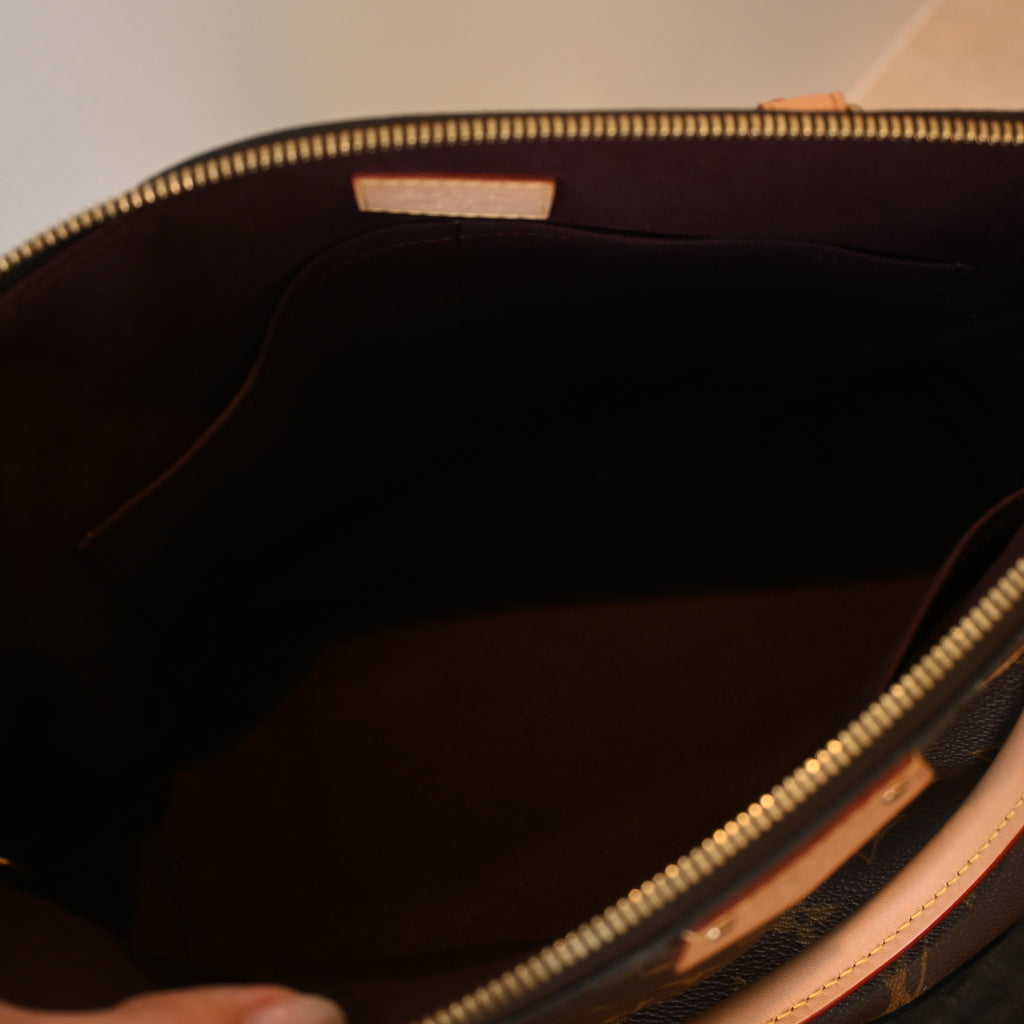 Louis Vuitton Turenne Handbag - Leluxe Vintage Sdn. Bhd.