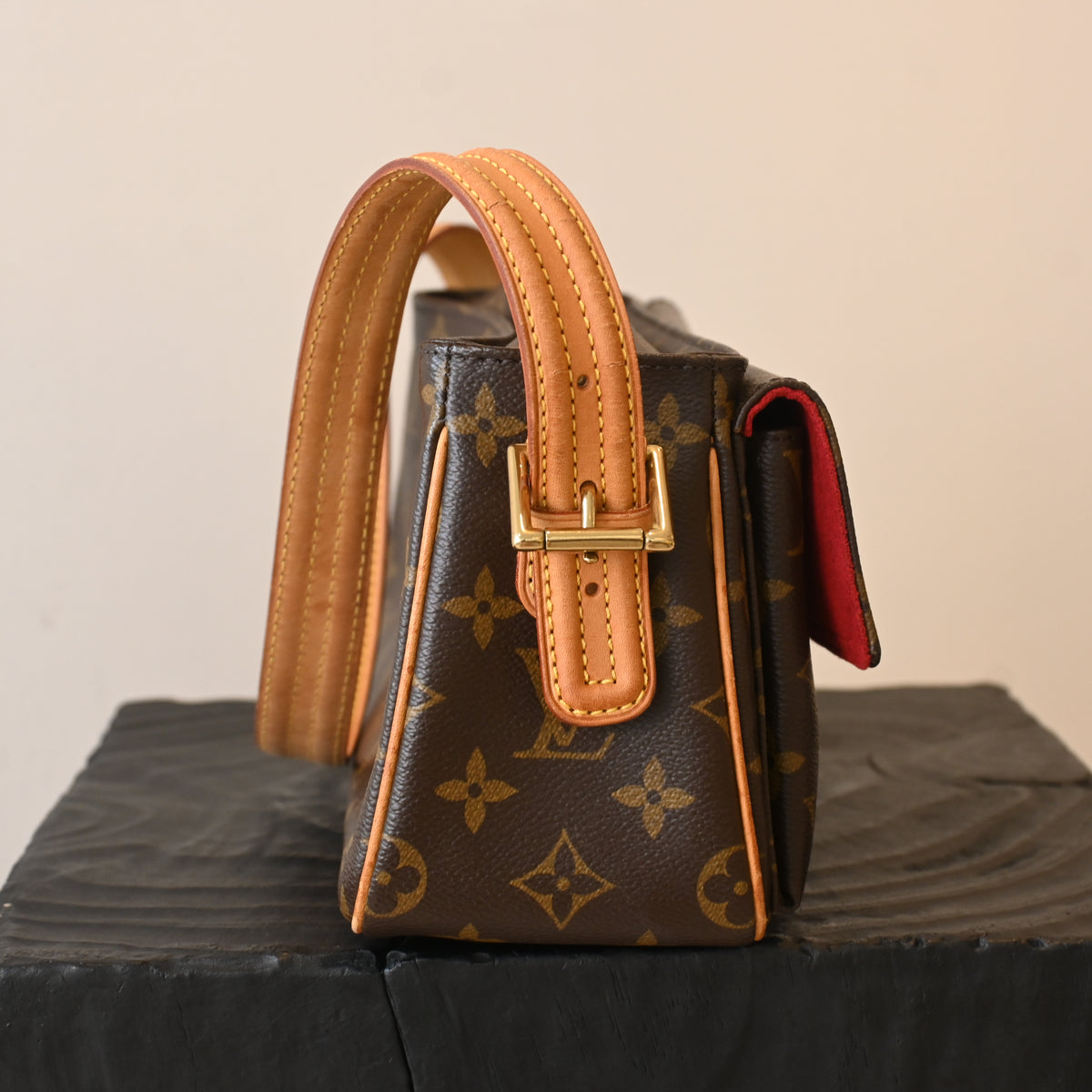 Louis Vuitton Viva Cite MM Monogram