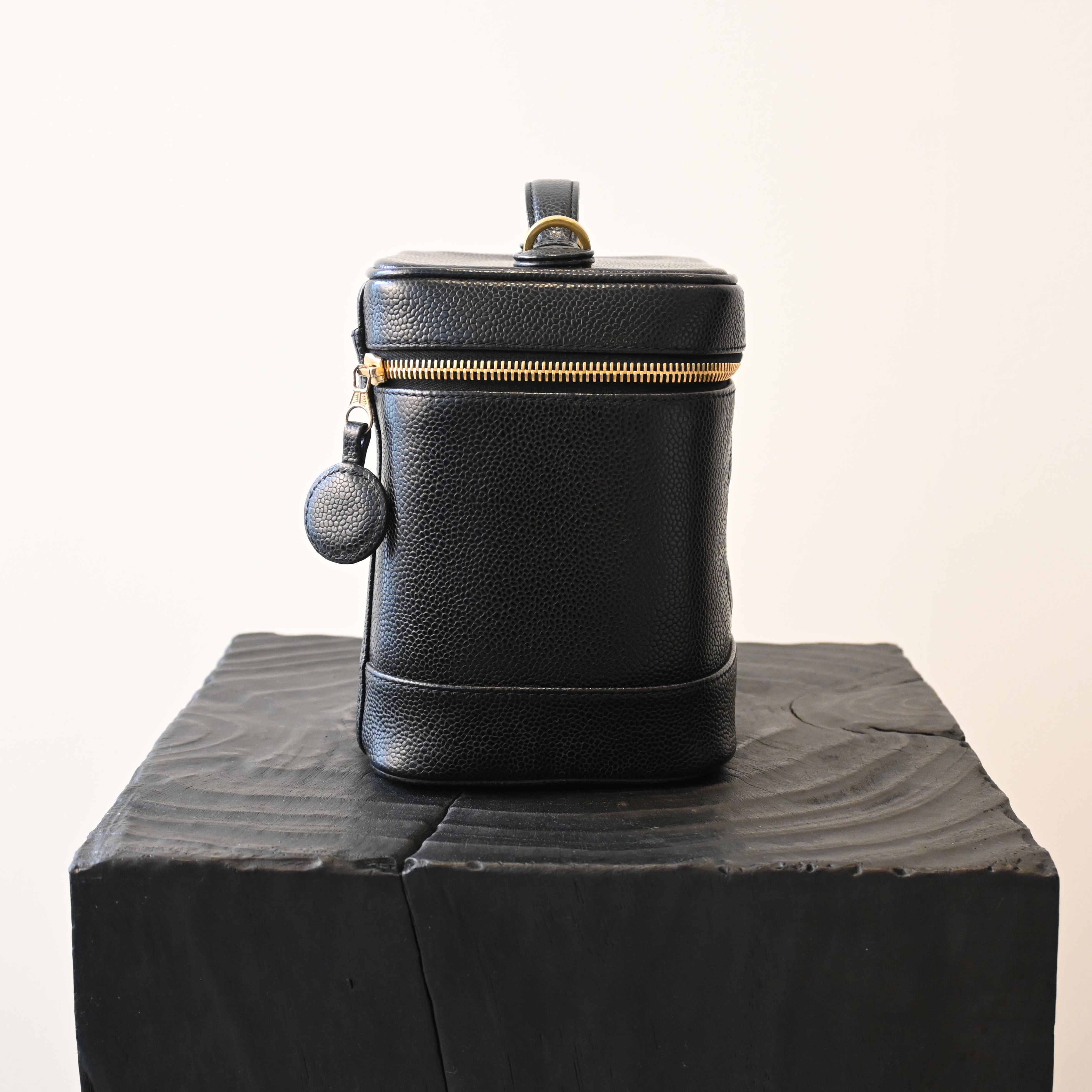 Chanel Vintage Vanity Case – Leluxe Vintage Sdn. Bhd.