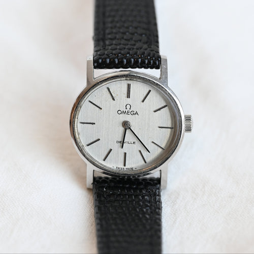Omega De Ville Oval Watch ref. 511.0508 - Leluxe Vintage Sdn. Bhd.
