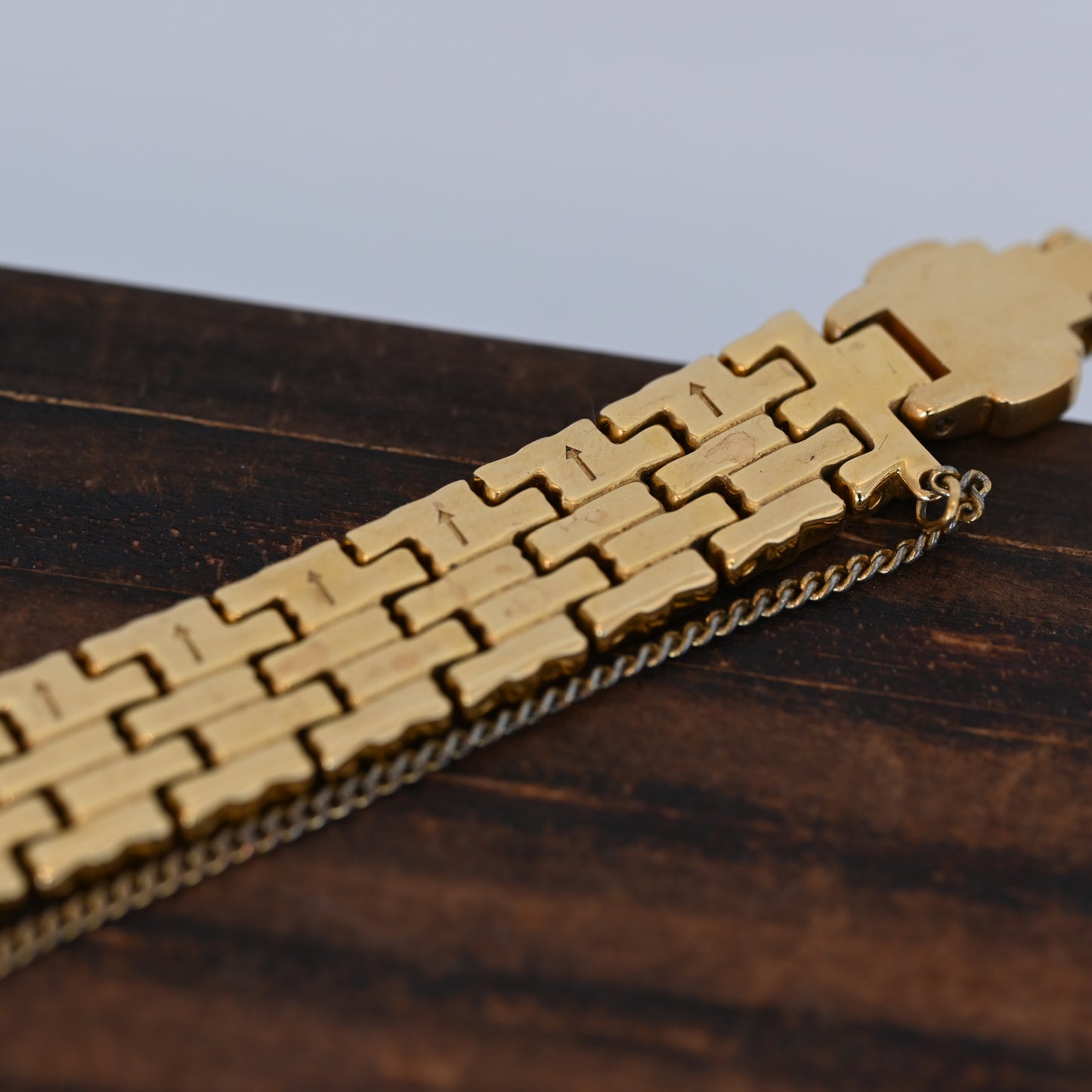 Seiko 1F21-5F40 Watch