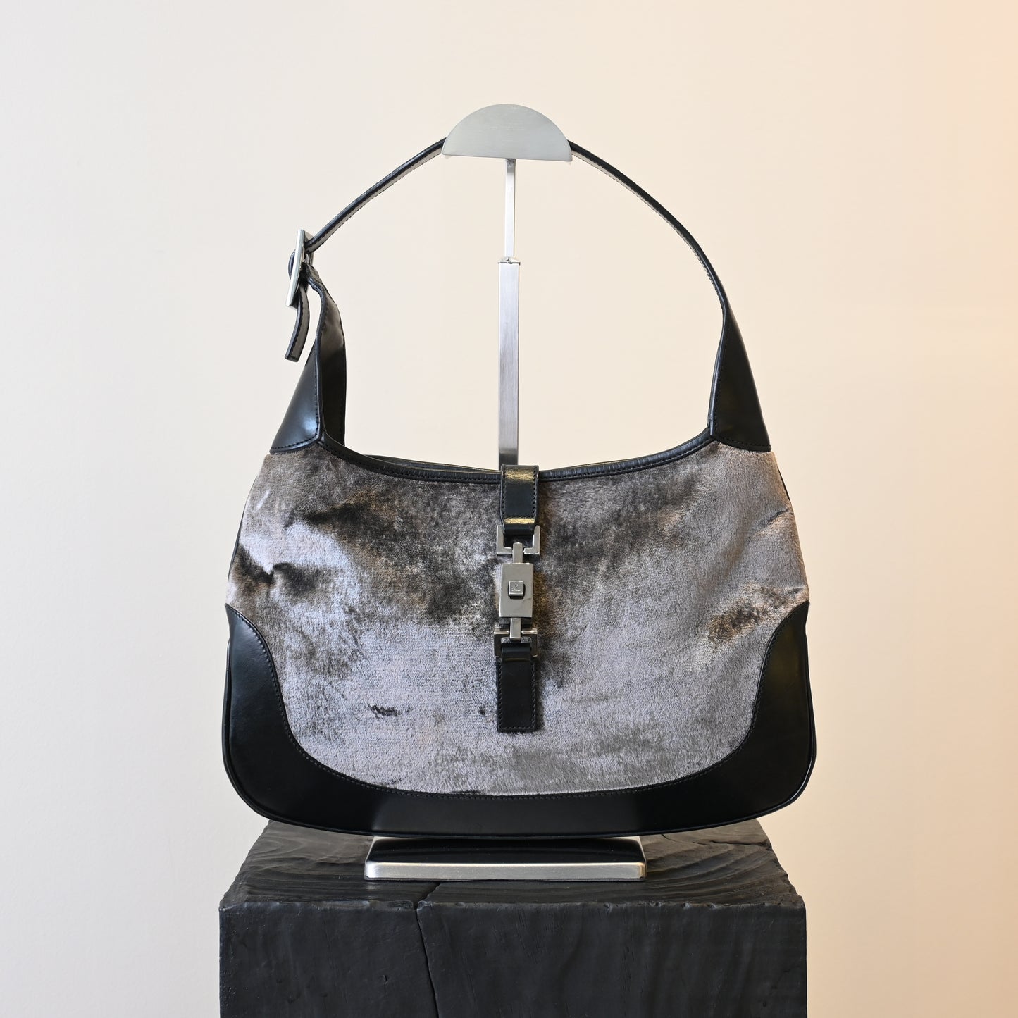 Gucci Jackie O Hobo Velour