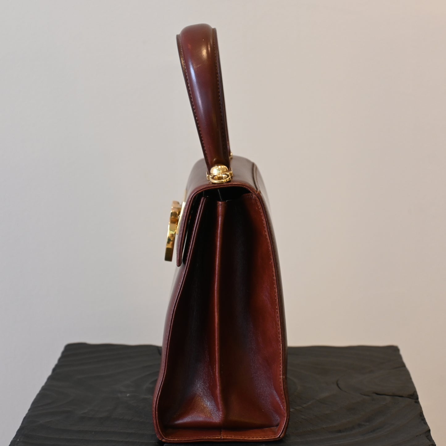 Salvatore Ferragamo Gancini Small Kelly Bordeaux