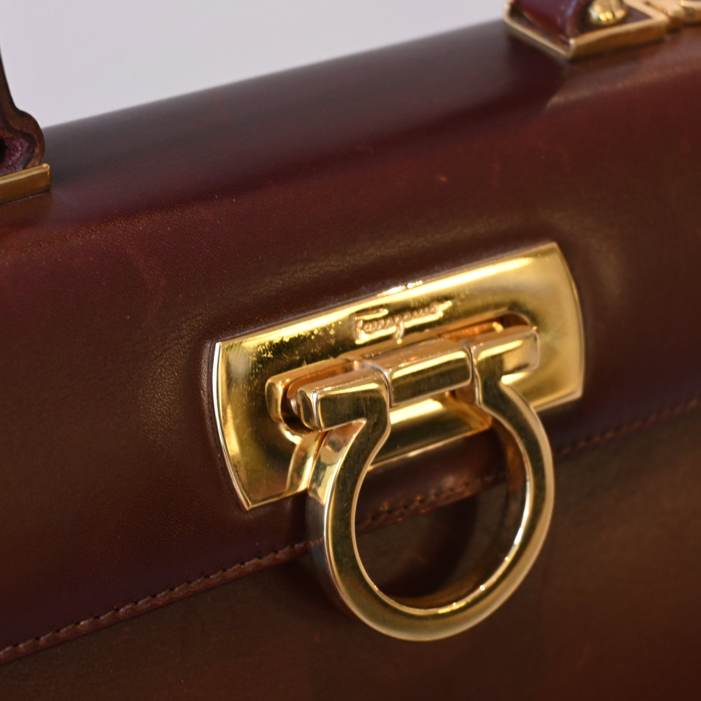 Salvatore Ferragamo Gancini Small Kelly Bordeaux