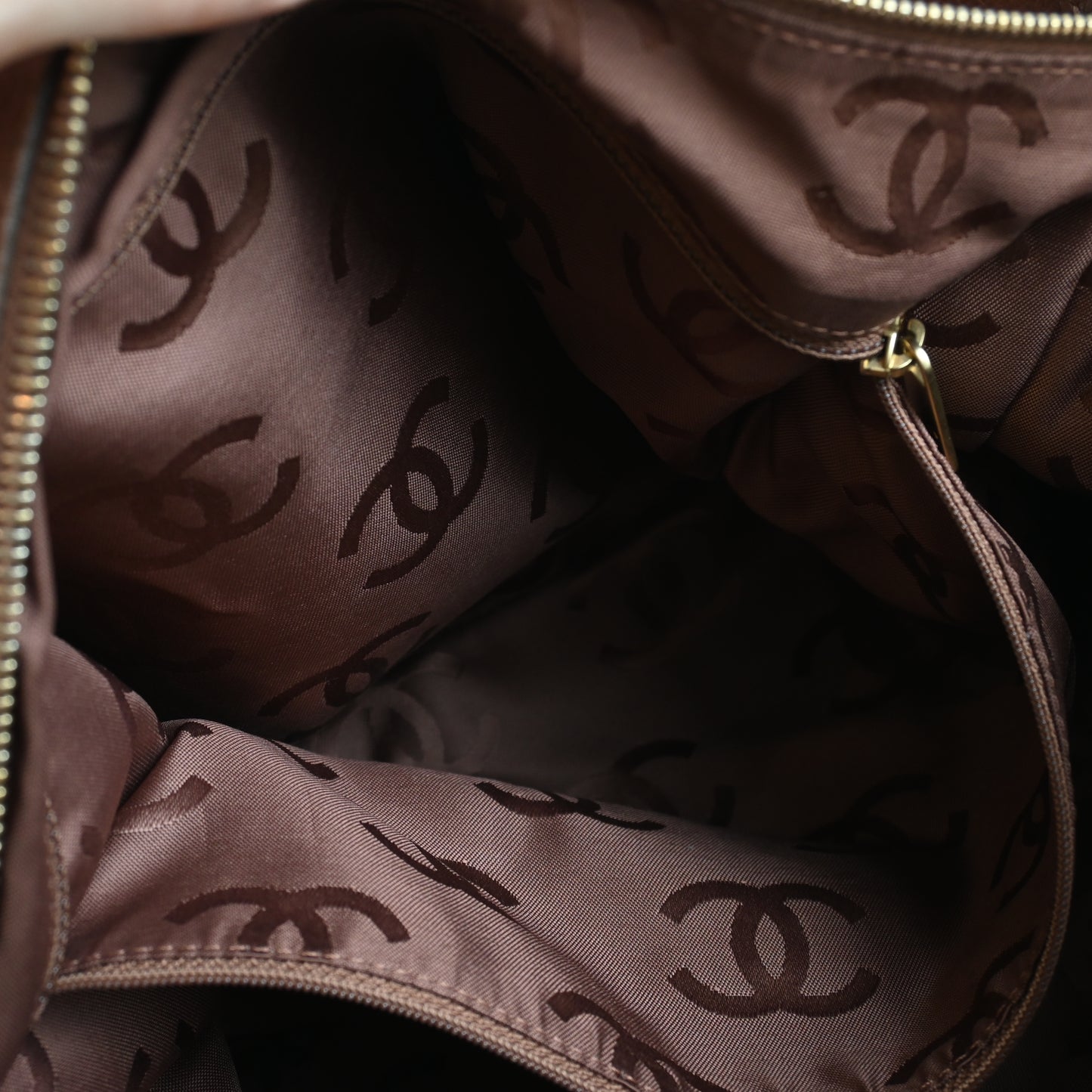 Chanel CC Hobo Brown Grained Calfskin