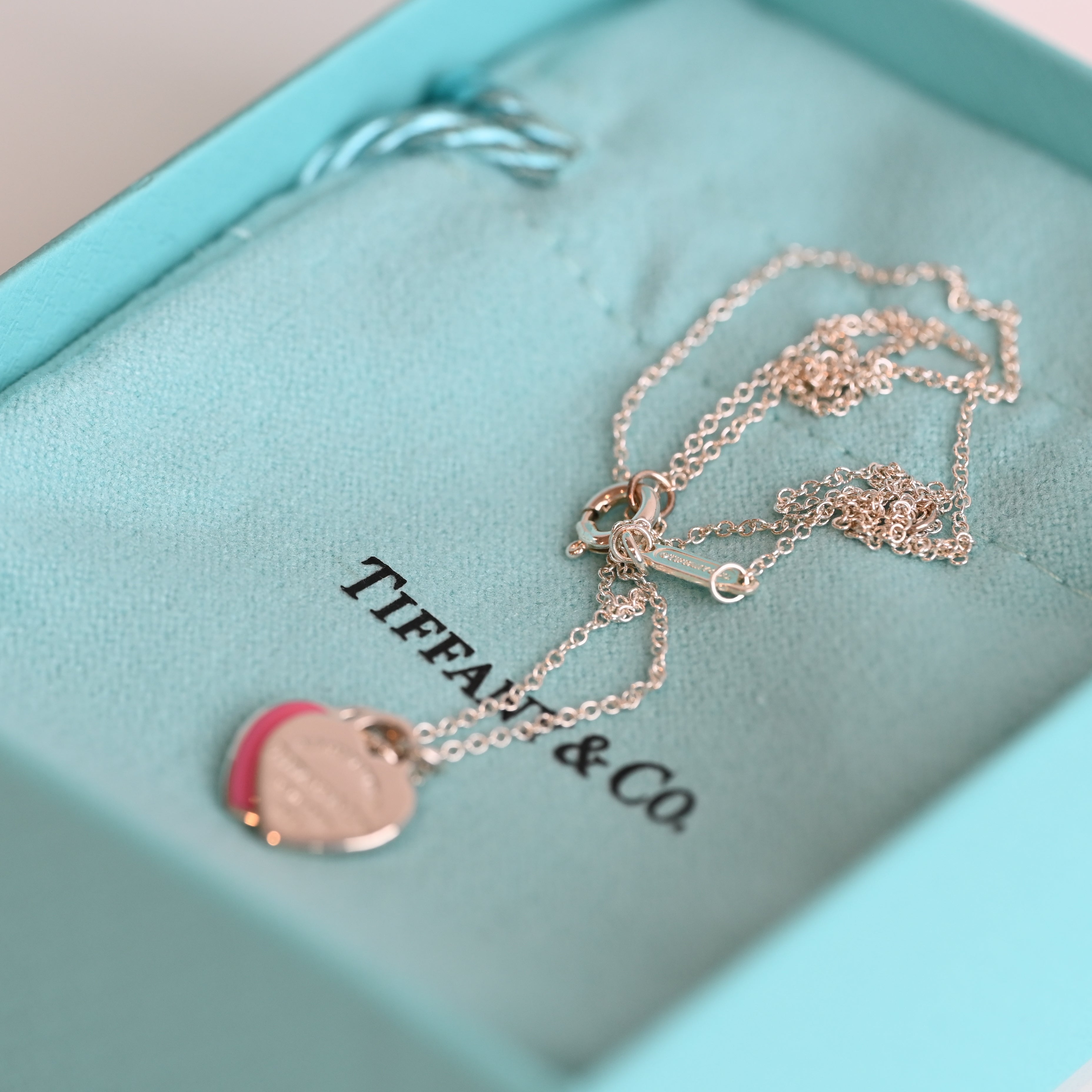 Tiffany Return To Tiffany Double Heart Tag Pink - Leluxe Vintage Sdn. Bhd.