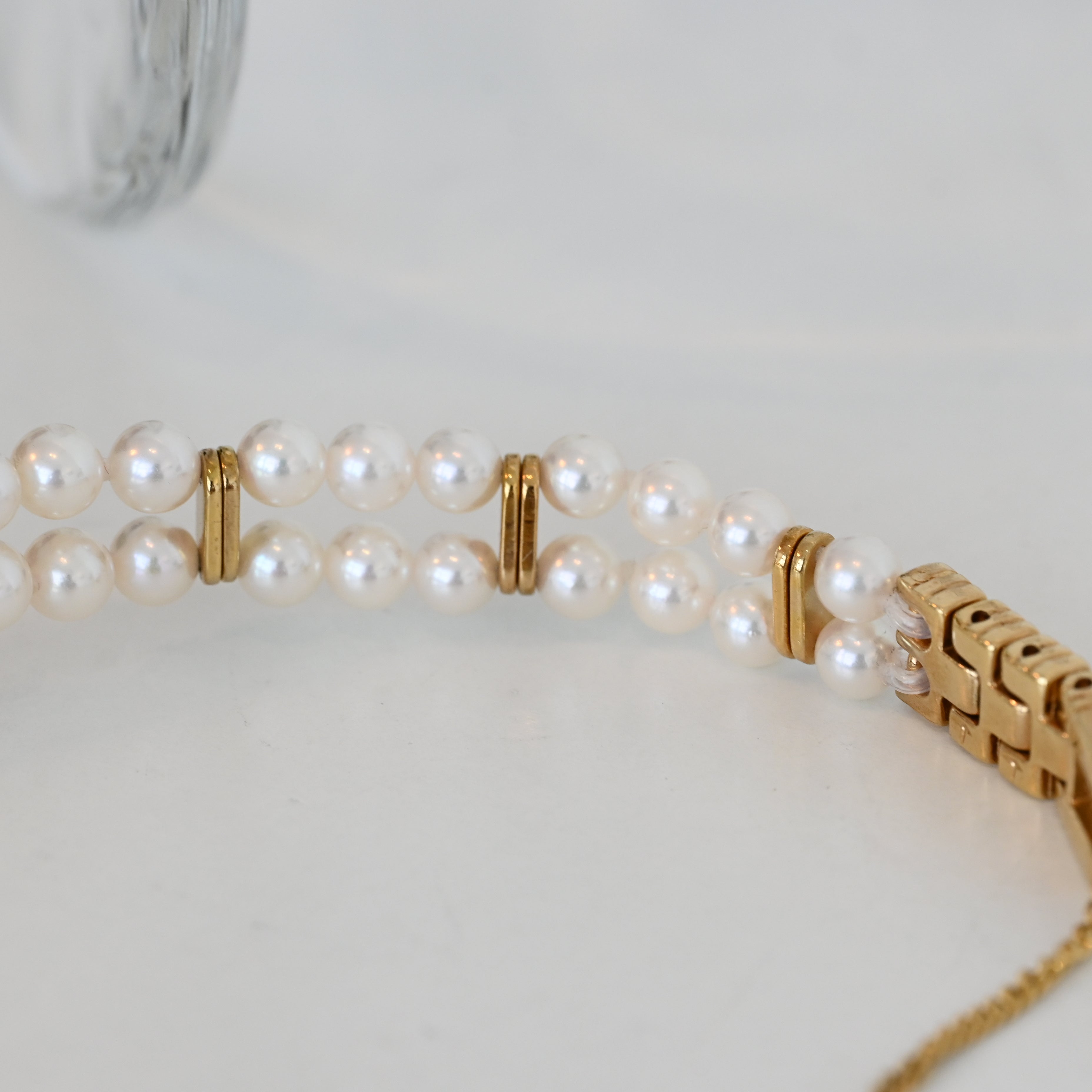 Mikimoto Double Pearl Bracelet JAL Watch ref. 4N20-0941 - Leluxe Vintage Sdn. Bhd.
