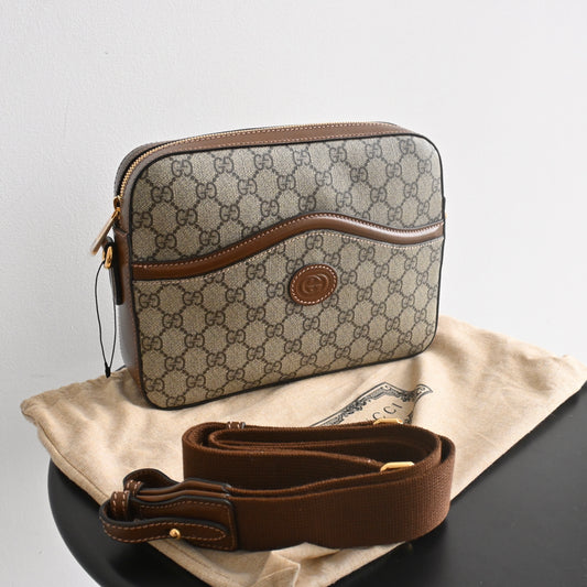 Gucci GG Supreme Messenger Bag