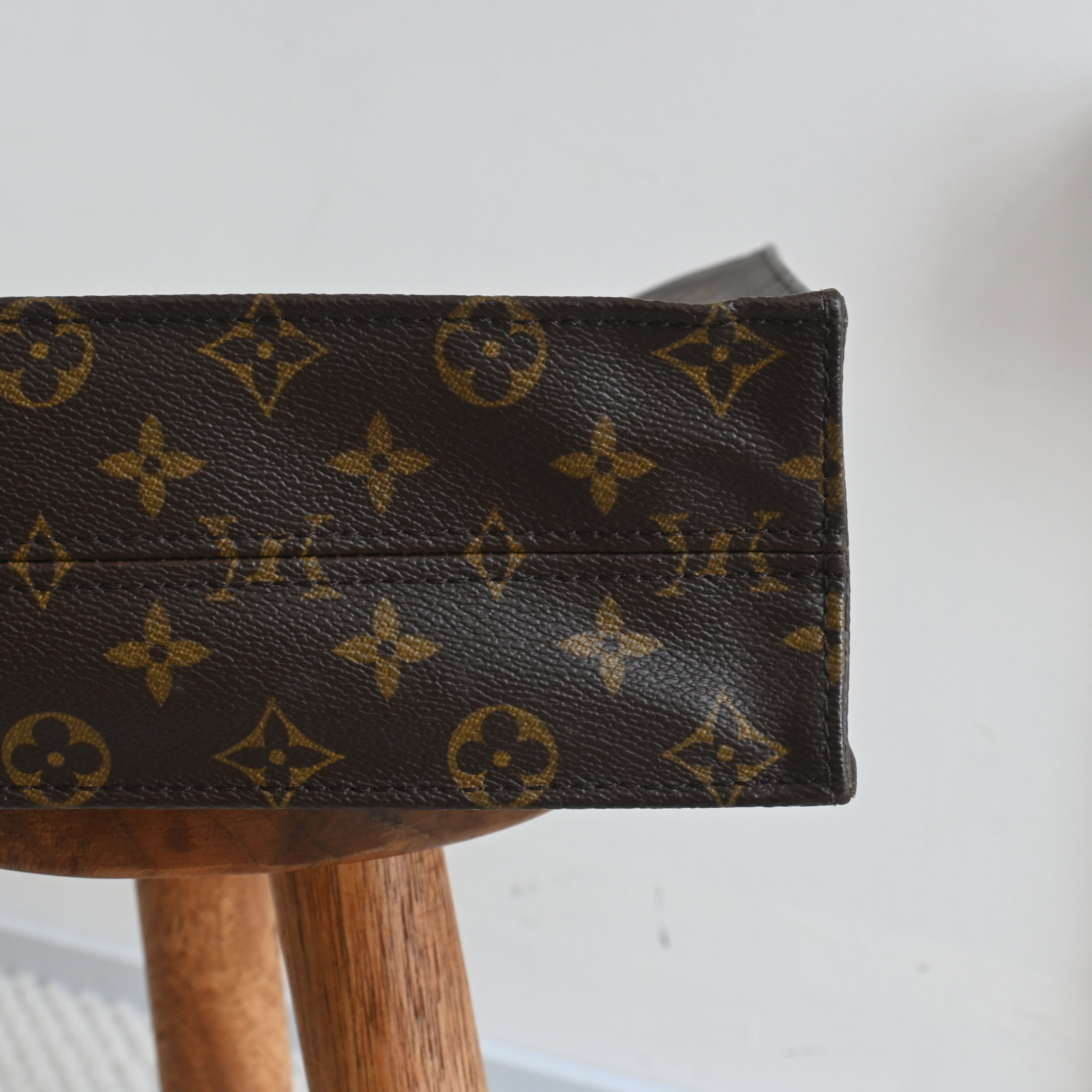 Louis Vuitton Monogram Sac Plat - Leluxe Vintage Sdn. Bhd.