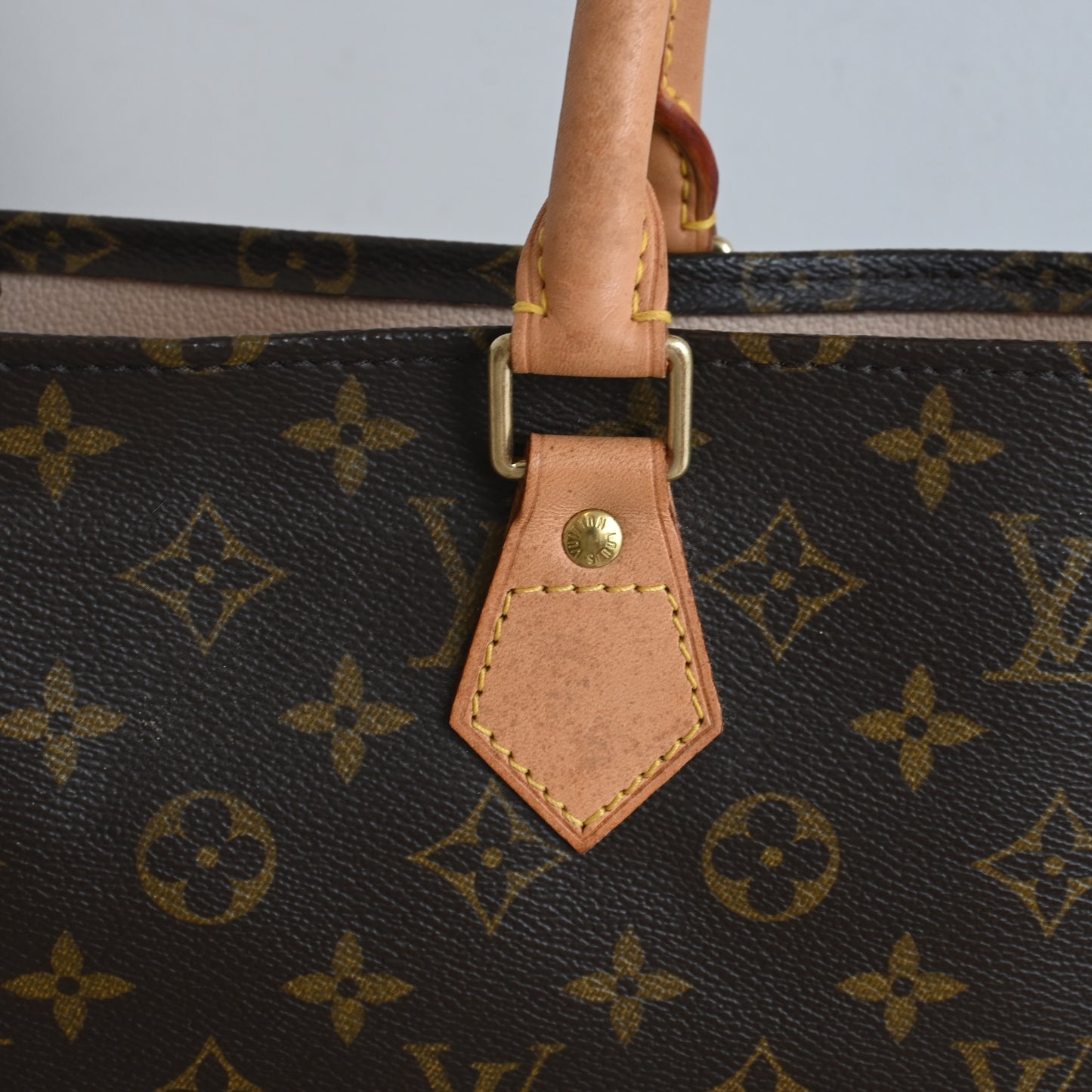 Louis Vuitton Monogram Sac Plat
