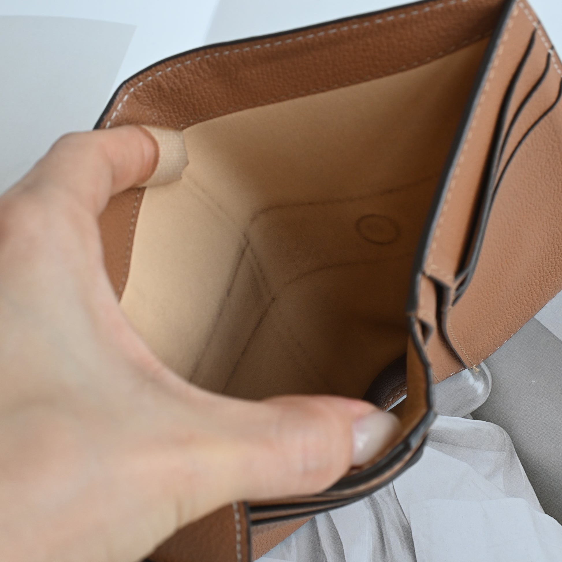 Delvaux Brilliant Compact Wallet Vegetal - Leluxe Vintage Sdn. Bhd.