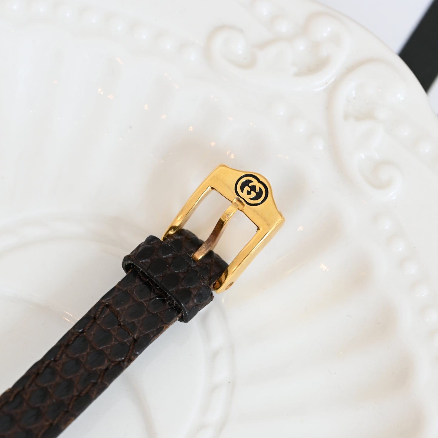 Gucci Sherry Line 2000L Watch