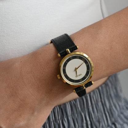 Gucci Sherry Line 2000M Watch