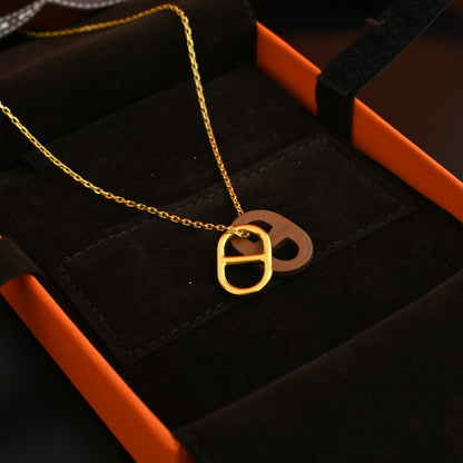 Hermes O'Maillon Pendant Necklace in GHW