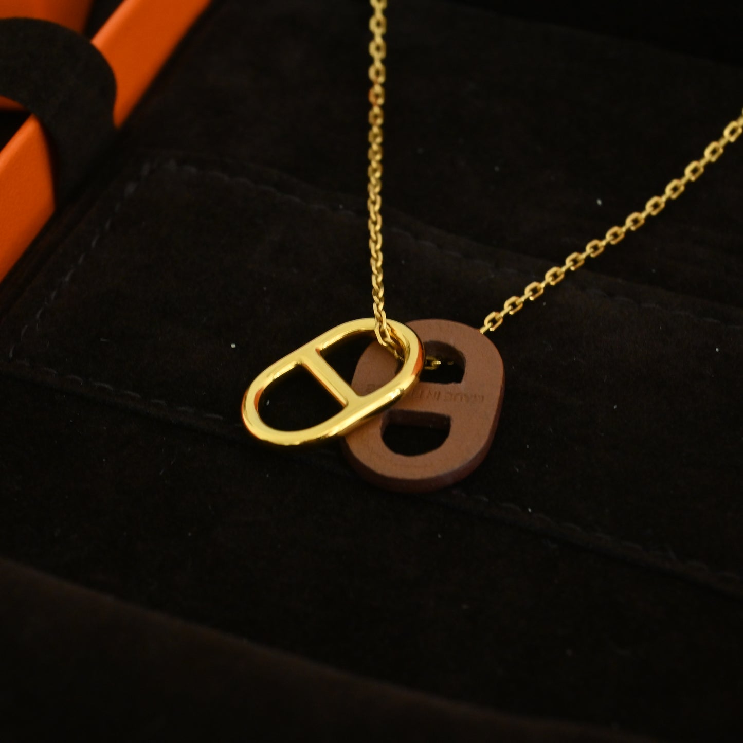 Hermes O'Maillon Pendant Necklace in GHW