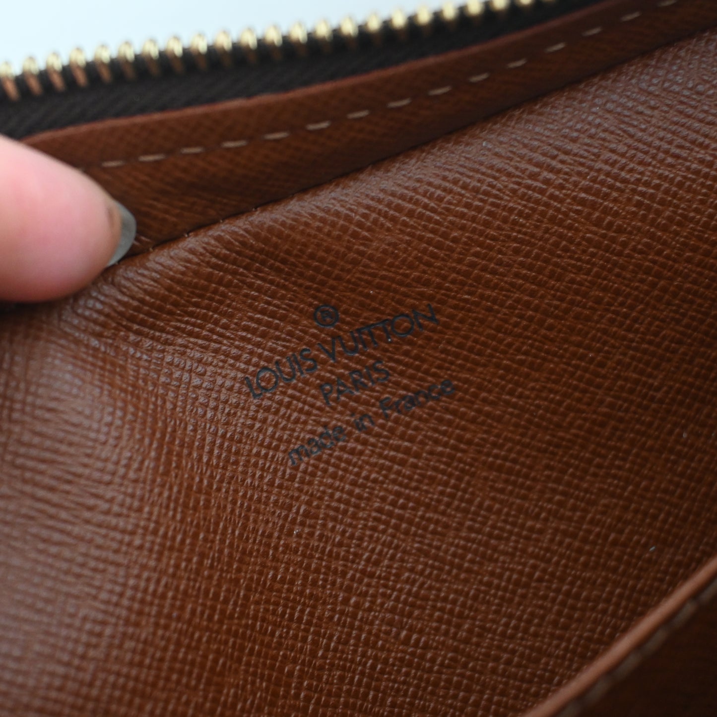 Louis Vuitton Cite Pochette PM