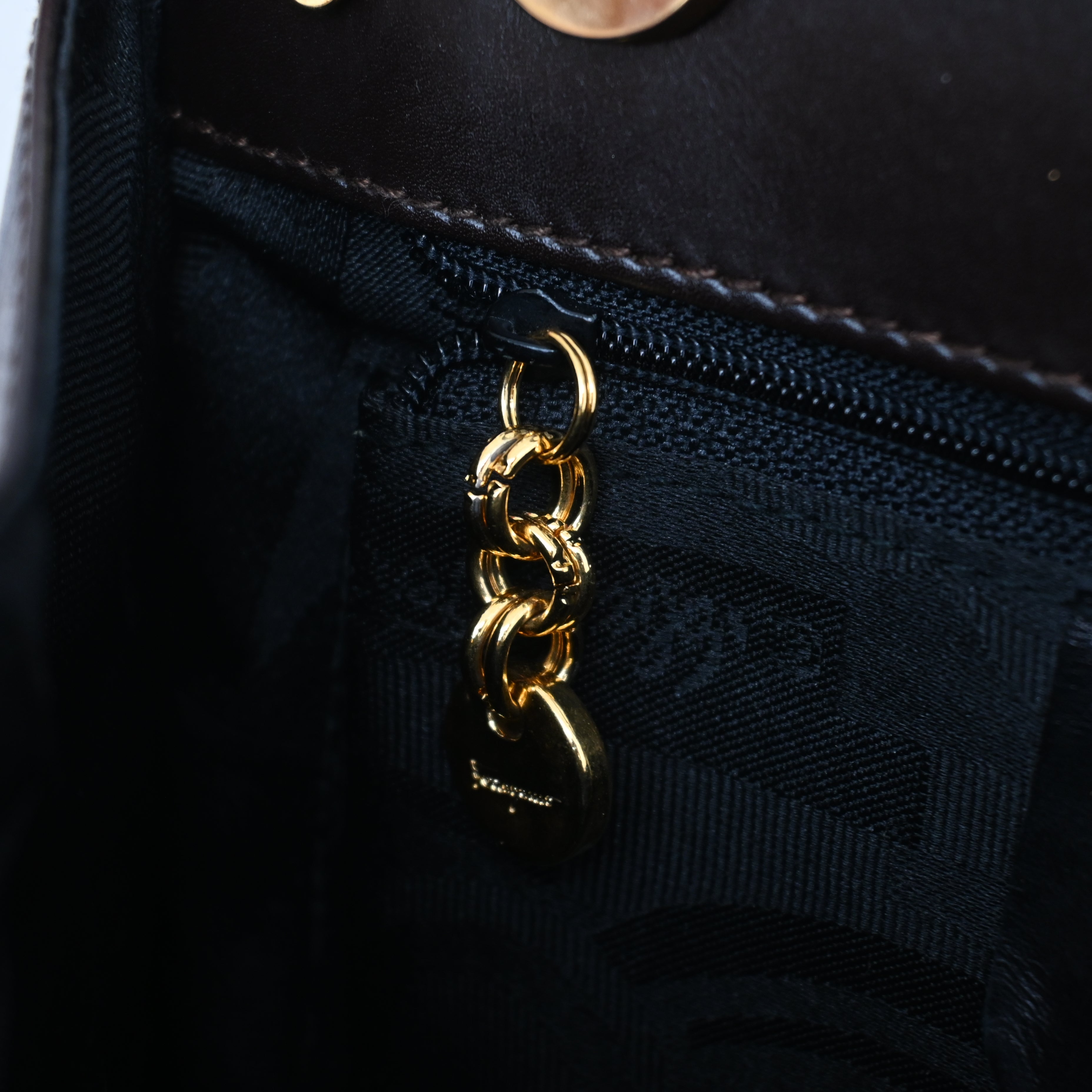Salvatore Ferragamo Vara Kelly