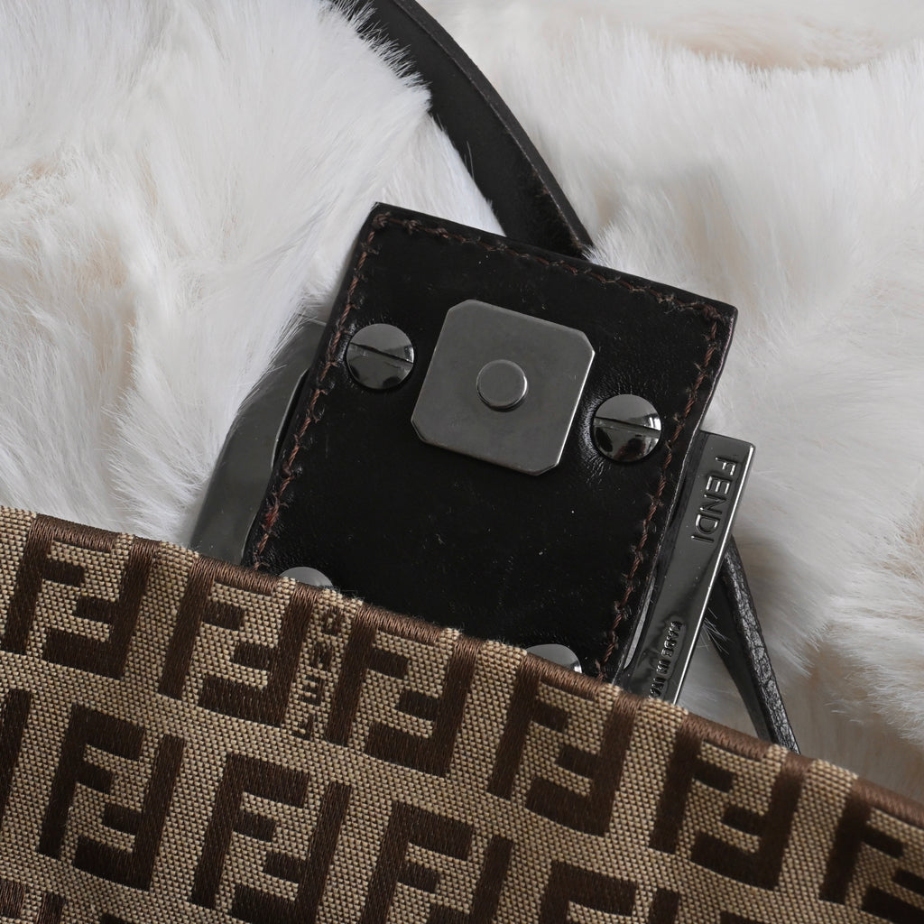 Fendi Mini Mamma Baguette Bag - Leluxe Vintage Sdn. Bhd.