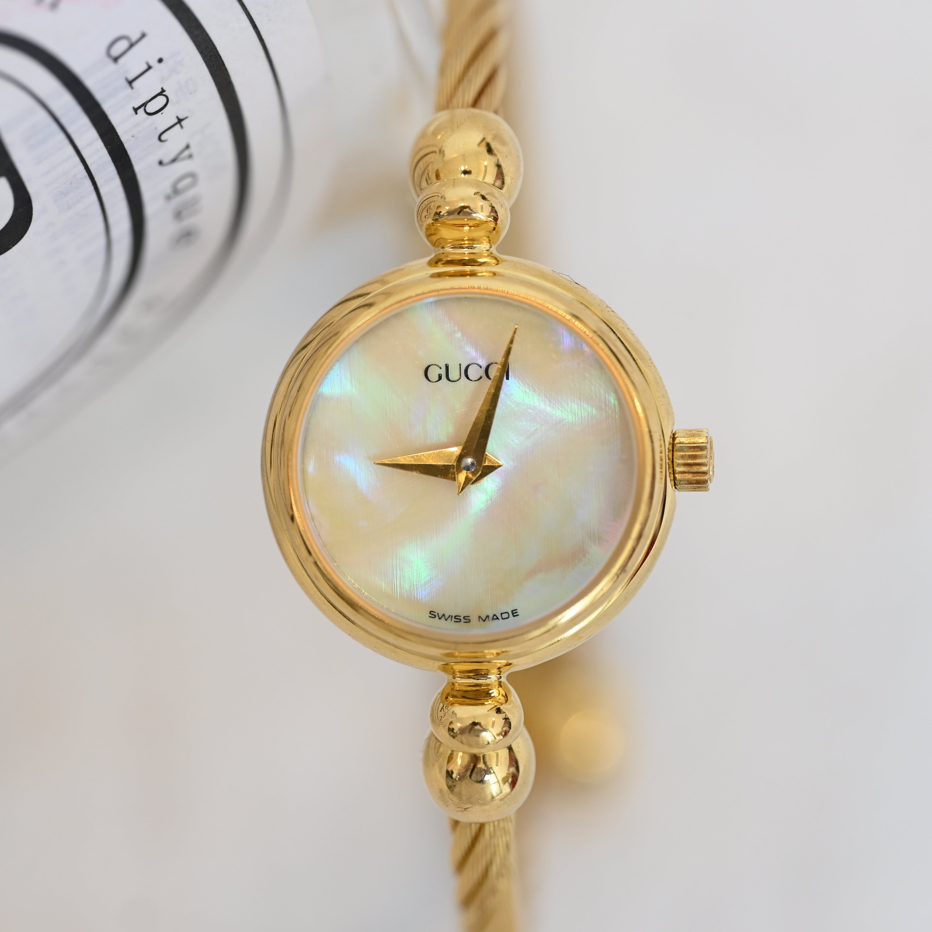 Gucci Bangle Watch 2700.2.L 0202462 - Leluxe Vintage Sdn. Bhd.