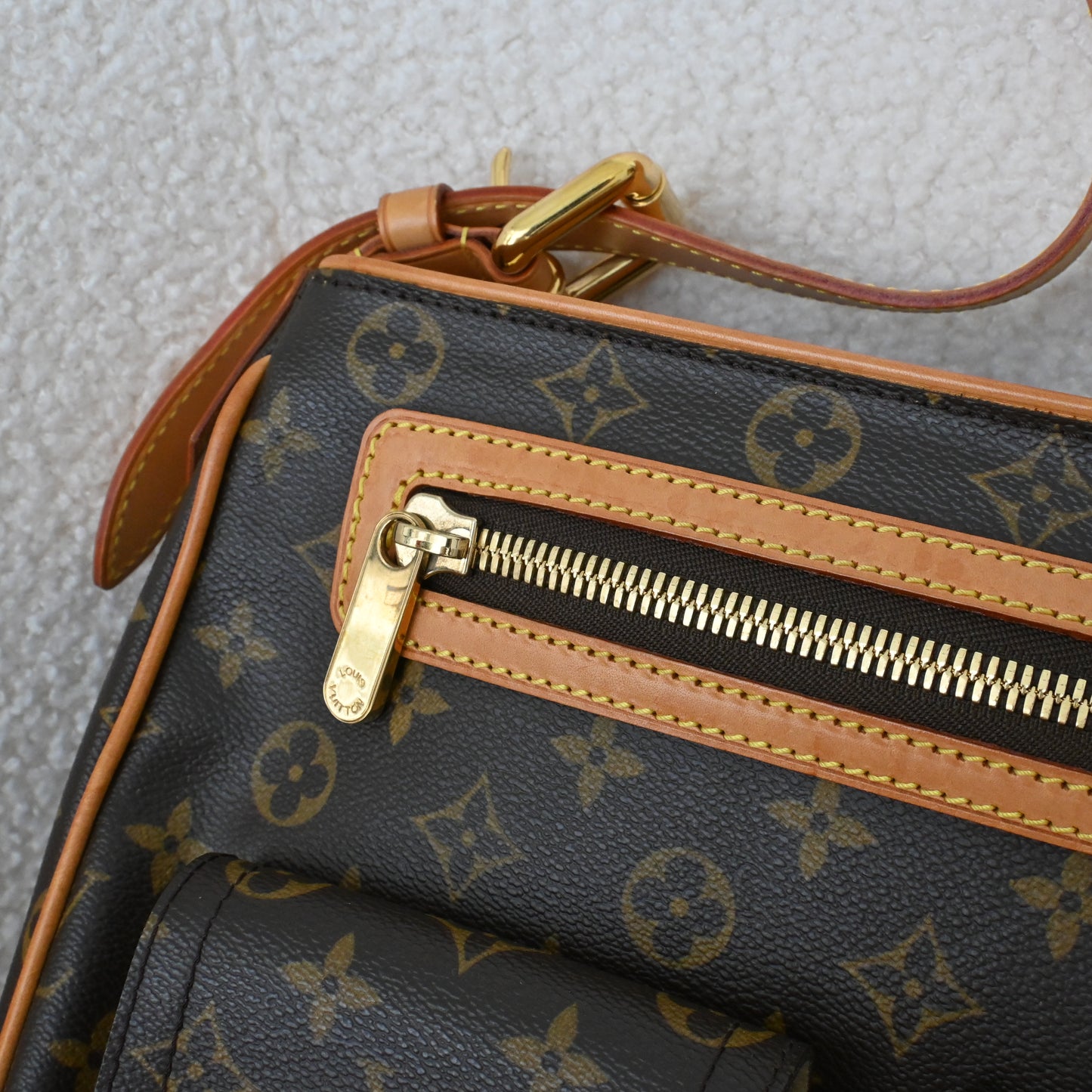 Louis Vuitton Monogram Hudson GM