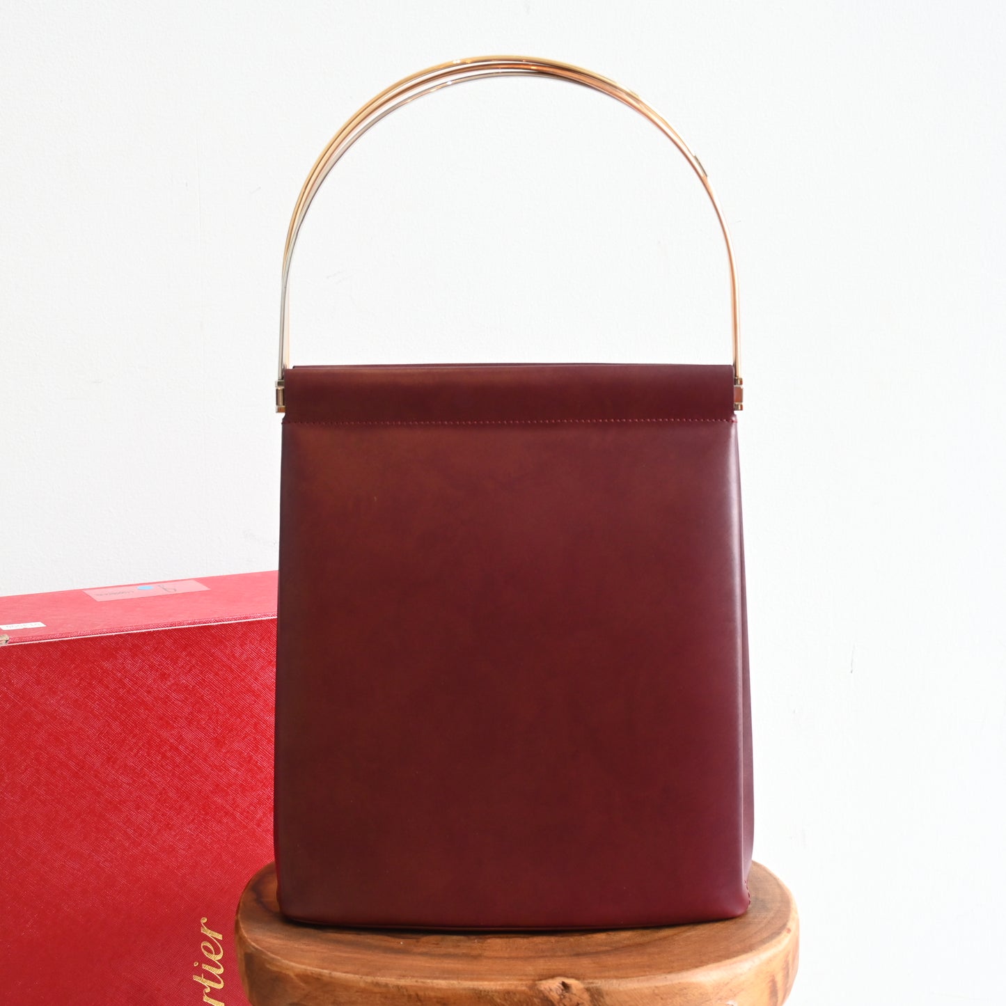 Trinity de Cartier Handbag in Bordeaux