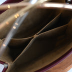 Trinity de Cartier Handbag in Bordeaux
