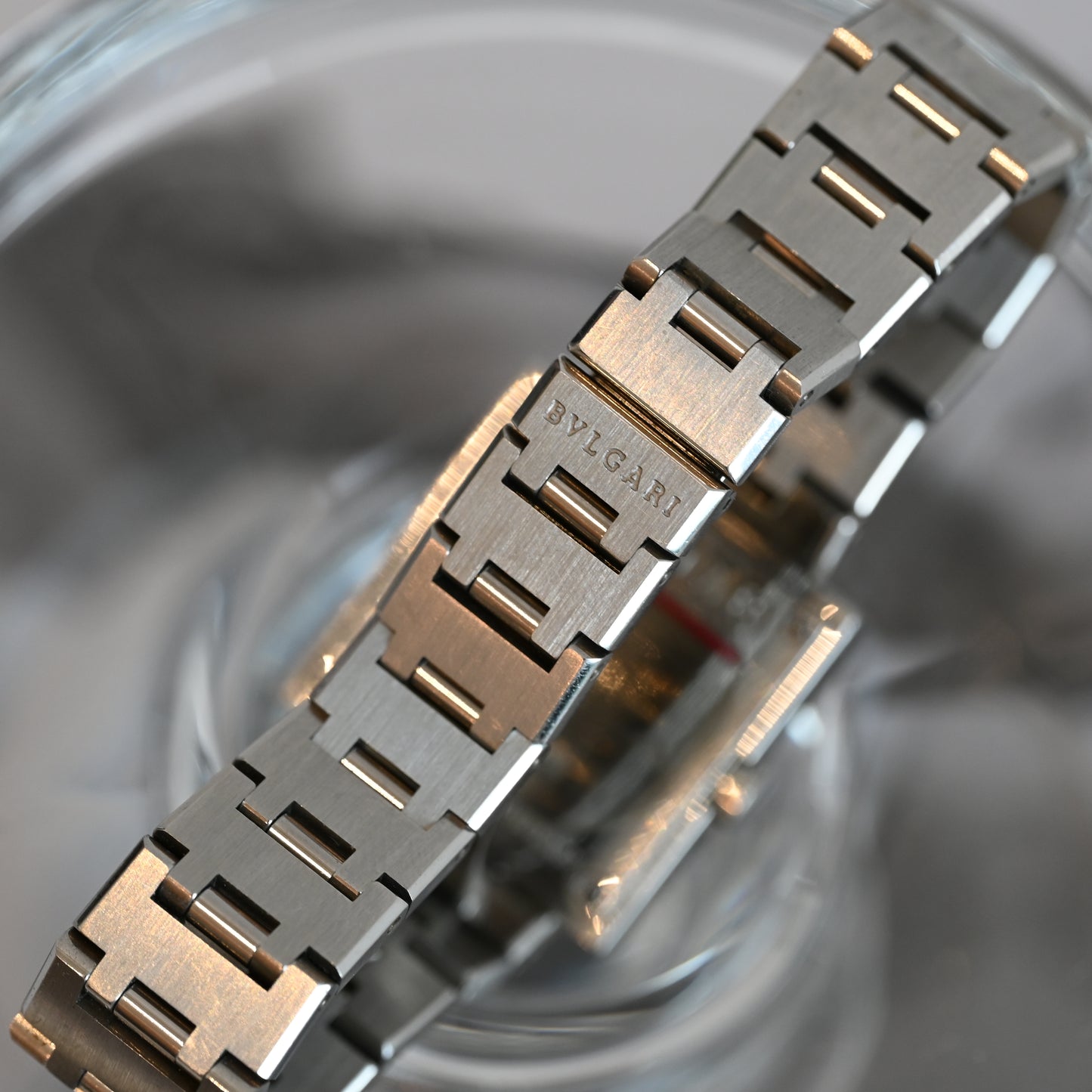 Bvlgari Quadrado SQ22SS Watch