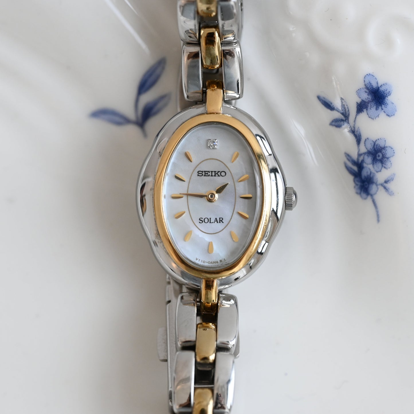 Seiko V110-0AG0 Solar Shell Dial Ladies Watch