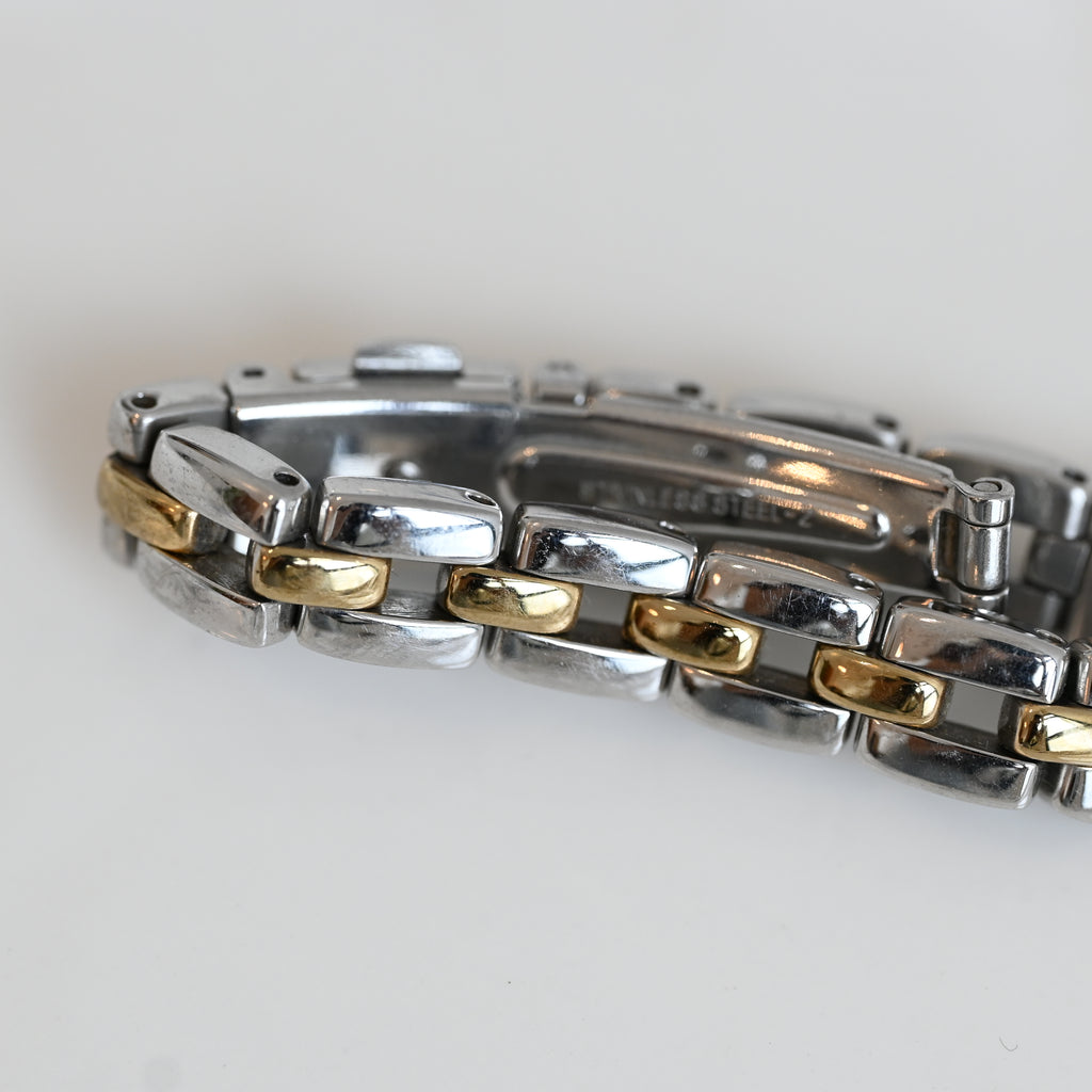Seiko V110-0AG0 Solar Shell Dial Ladies Watch - Leluxe Vintage Sdn. Bhd.