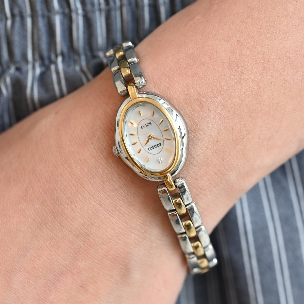 Seiko V110-0AG0 Solar Shell Dial Ladies Watch - Leluxe Vintage Sdn. Bhd.