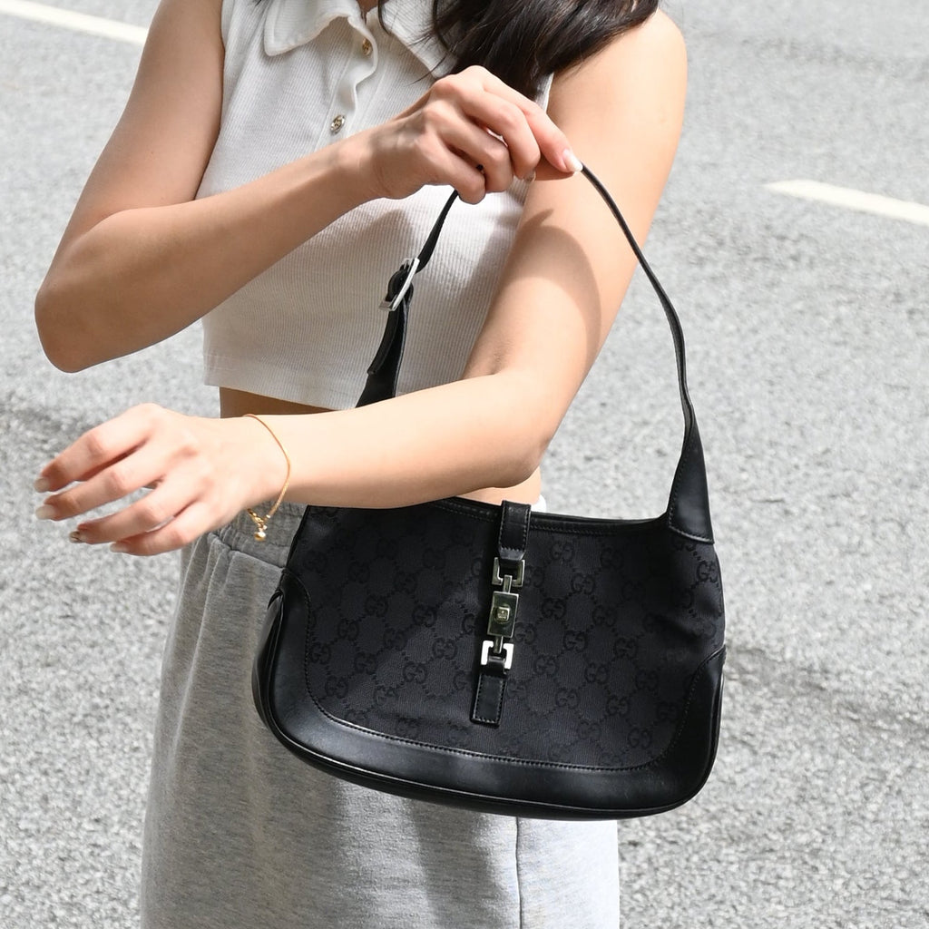 Gucci GG Canvas Small Jackie - Leluxe Vintage Sdn. Bhd.