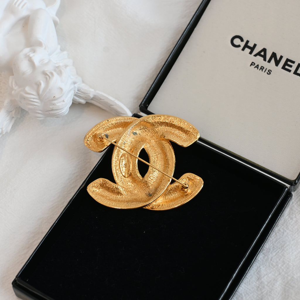 Chanel Coco Mark Matelasse 1152 Brooch - Leluxe Vintage Sdn. Bhd.