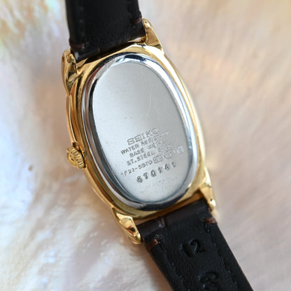 Seiko Neue 1F21-5B70 Baignoire Watch