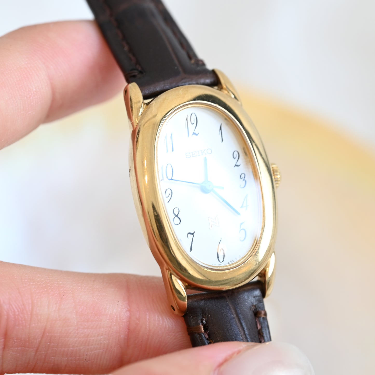 Seiko Neue 1F21-5B70 Baignoire Watch