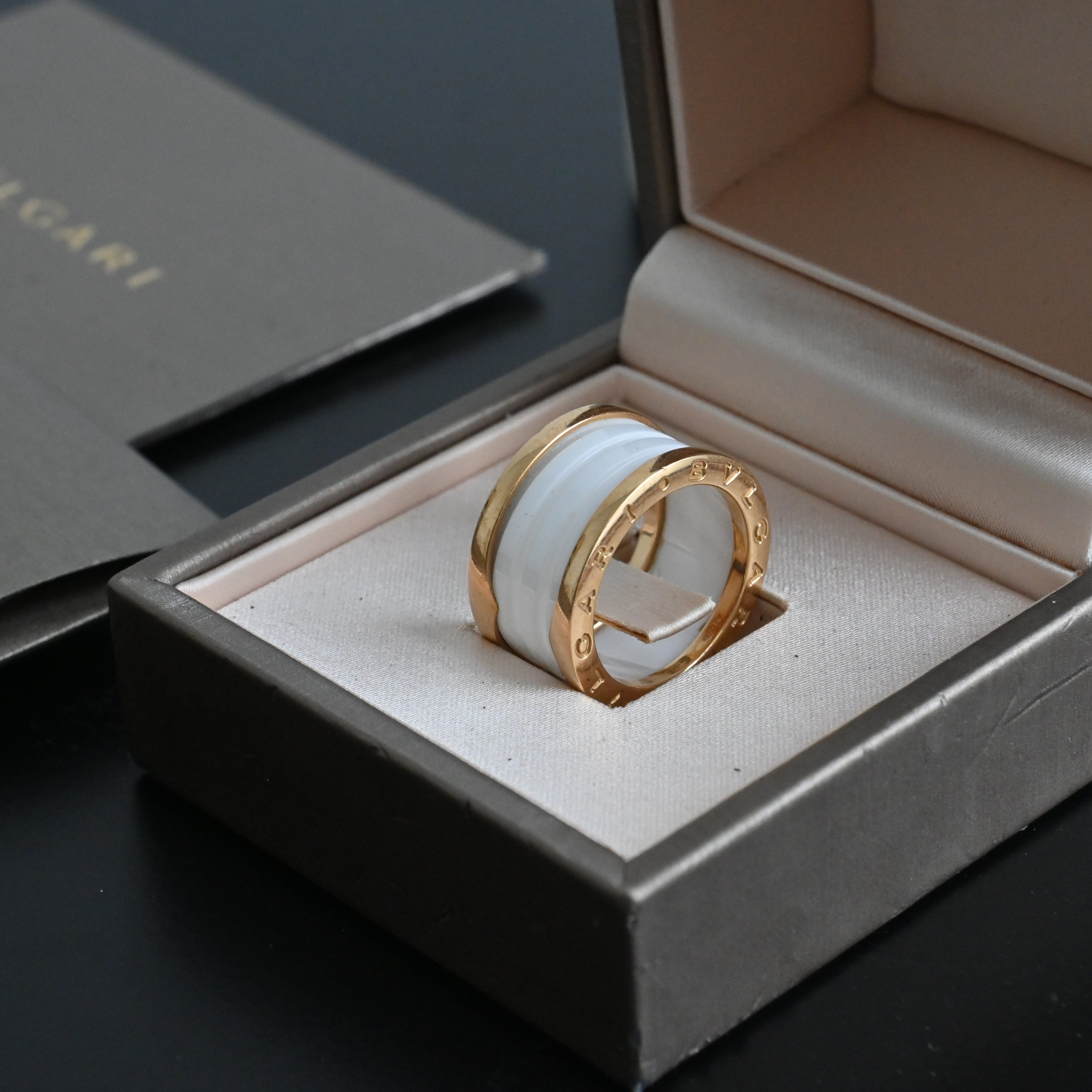 Bvlgari B. Zero 4-Band White Ceramic 18k YG Ring