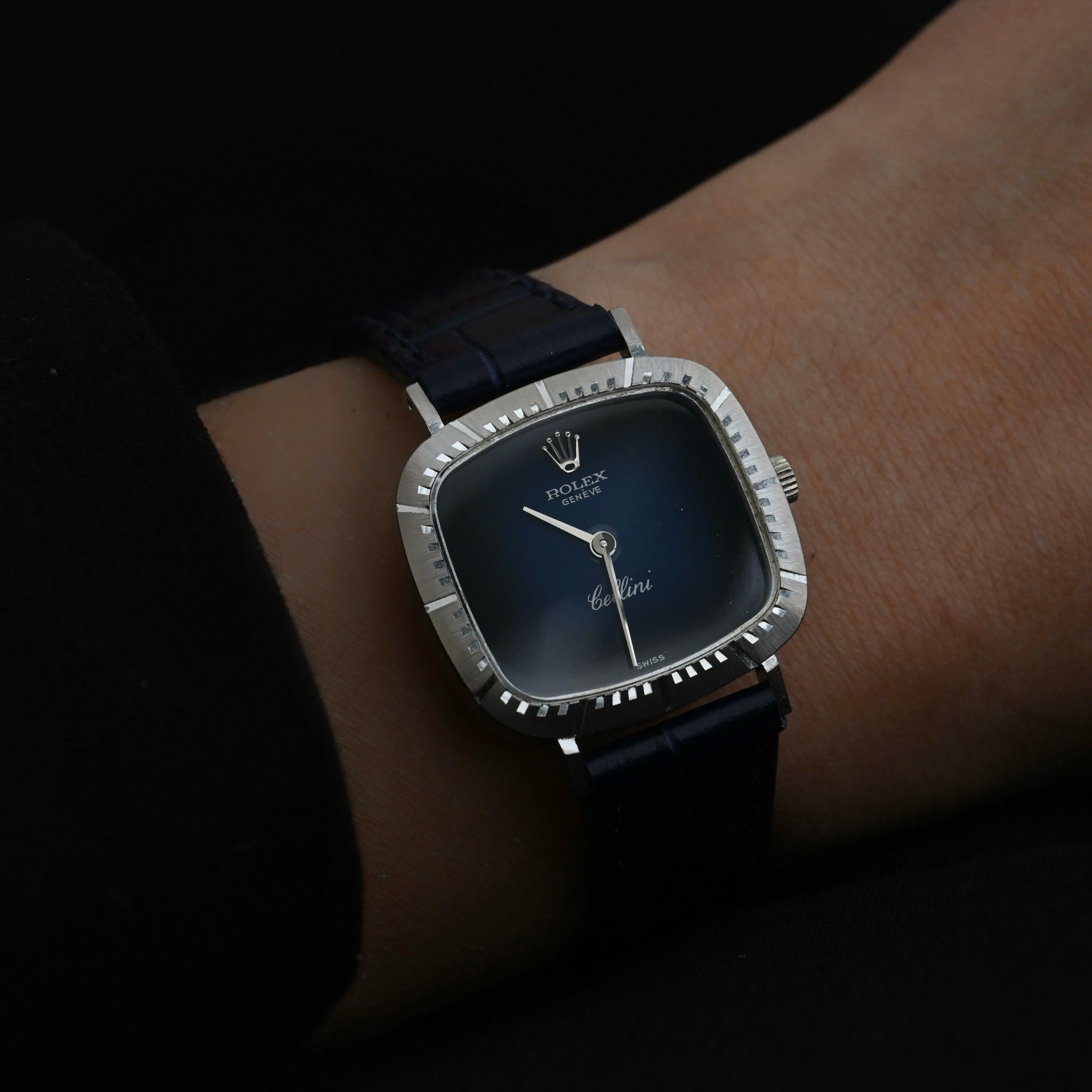 Rolex Cellini 4082 WG Gradient Blue Watch - Leluxe Vintage Sdn. Bhd.
