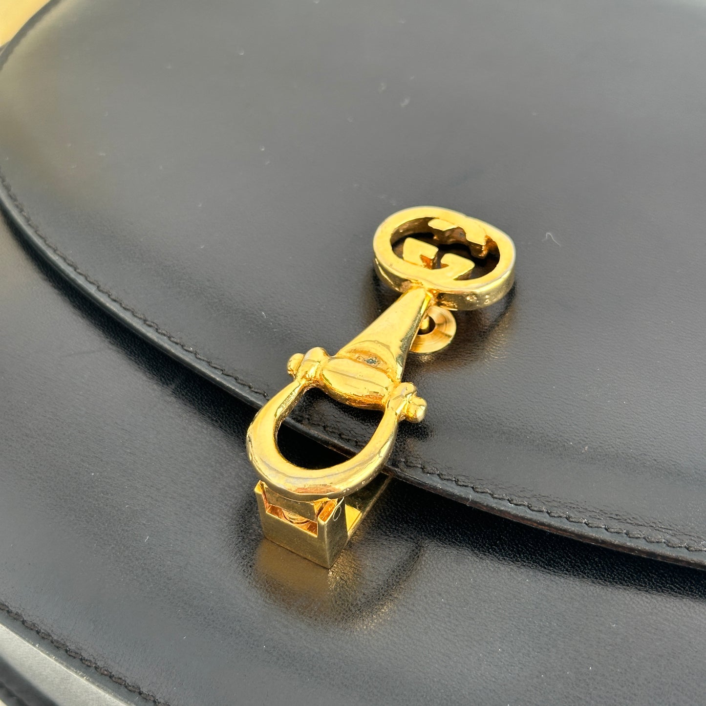 Old Gucci Saddle Shoulder Bag