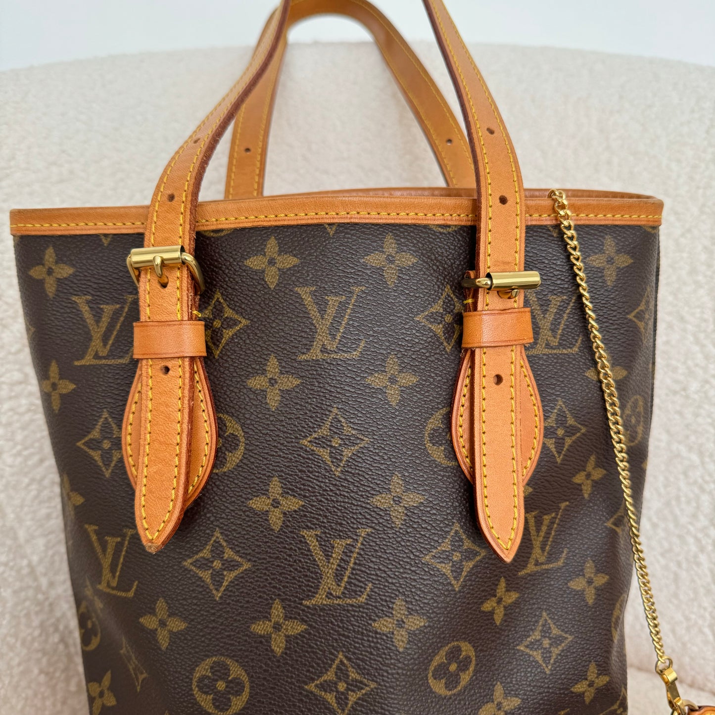 Louis Vuitton Bucket PM