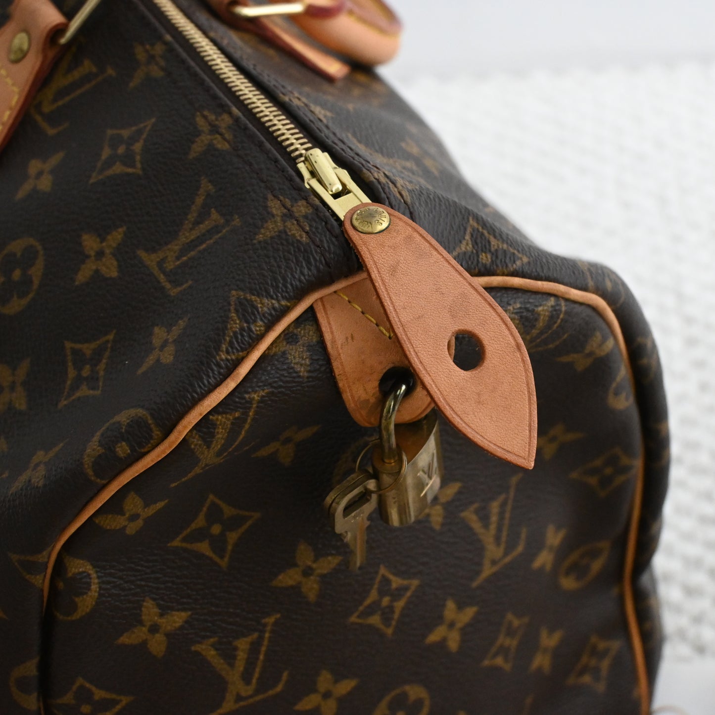 Louis Vuitton Speedy 40 Vintage