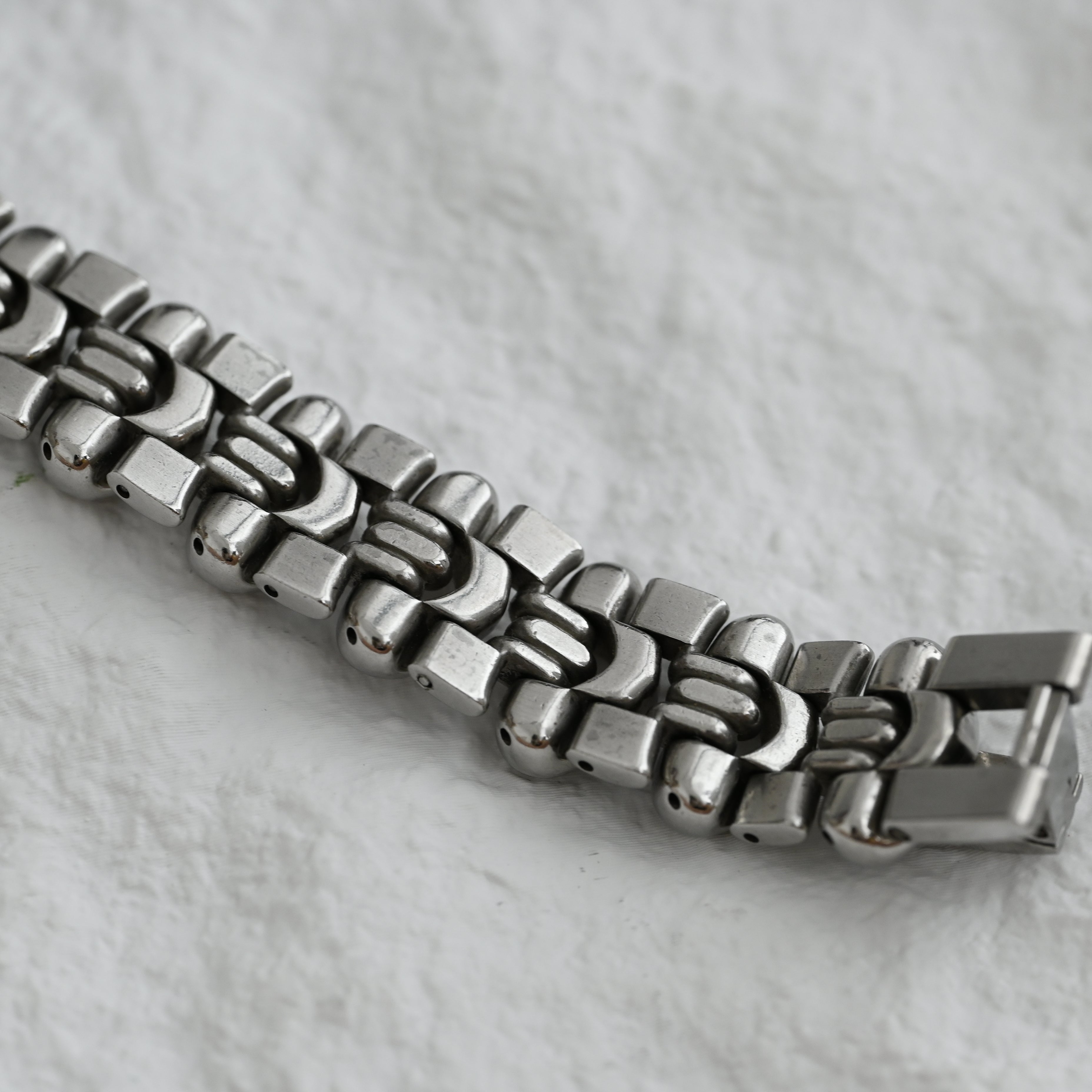 Longines L6.123.4 Oval Bracelet Watch - Leluxe Vintage Sdn. Bhd.