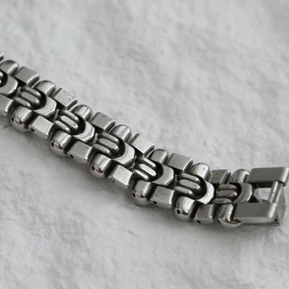 Longines L6.123.4 Oval Bracelet Watch