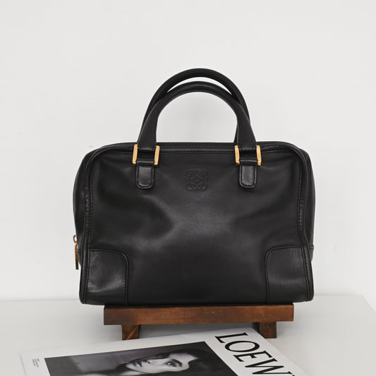 Loewe Amazona 27 Black Nappa Calfskin