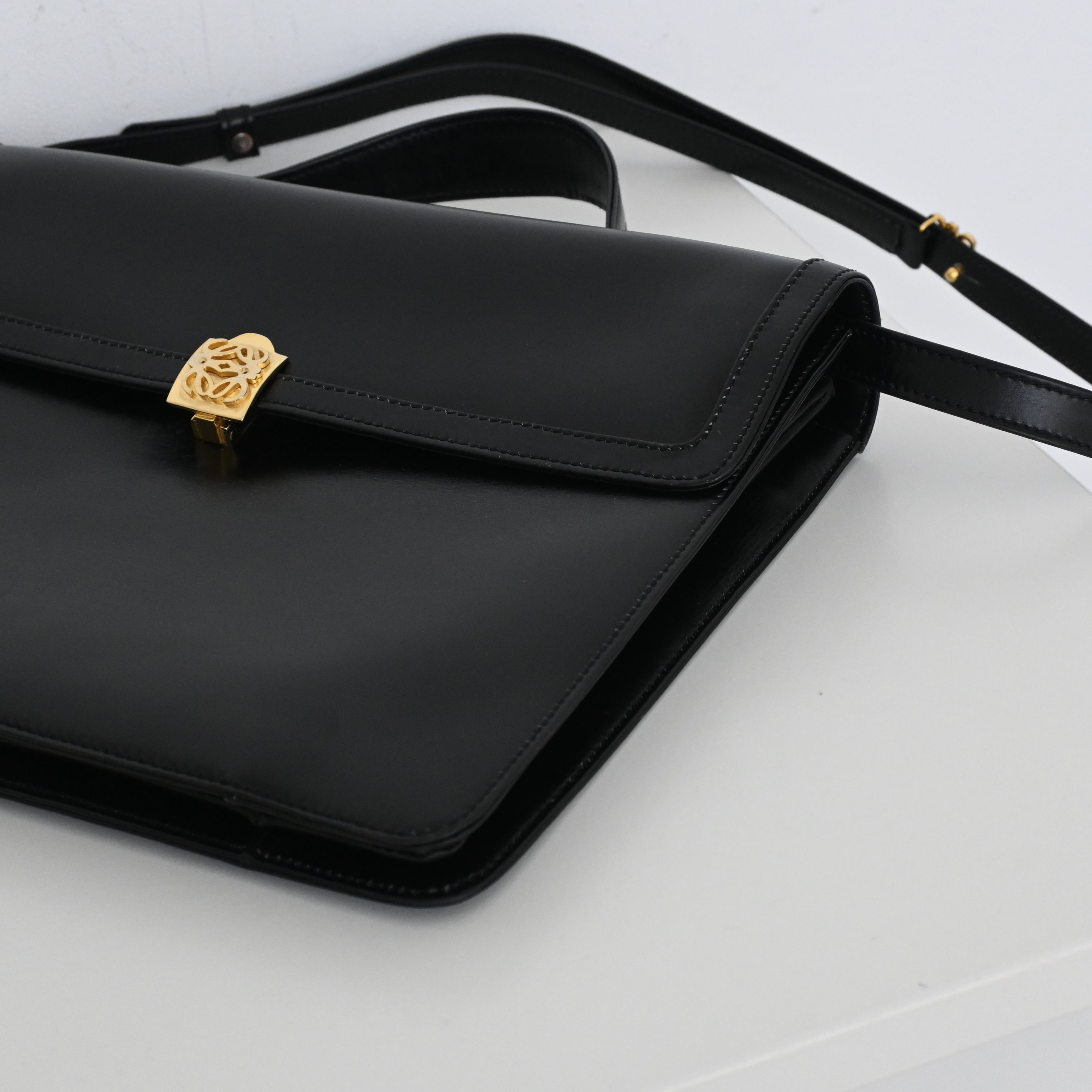 Loewe Anagram Document Bag - Leluxe Vintage Sdn. Bhd.
