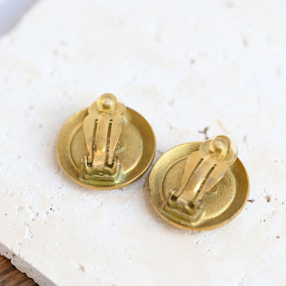 Chanel CC Button Earclip