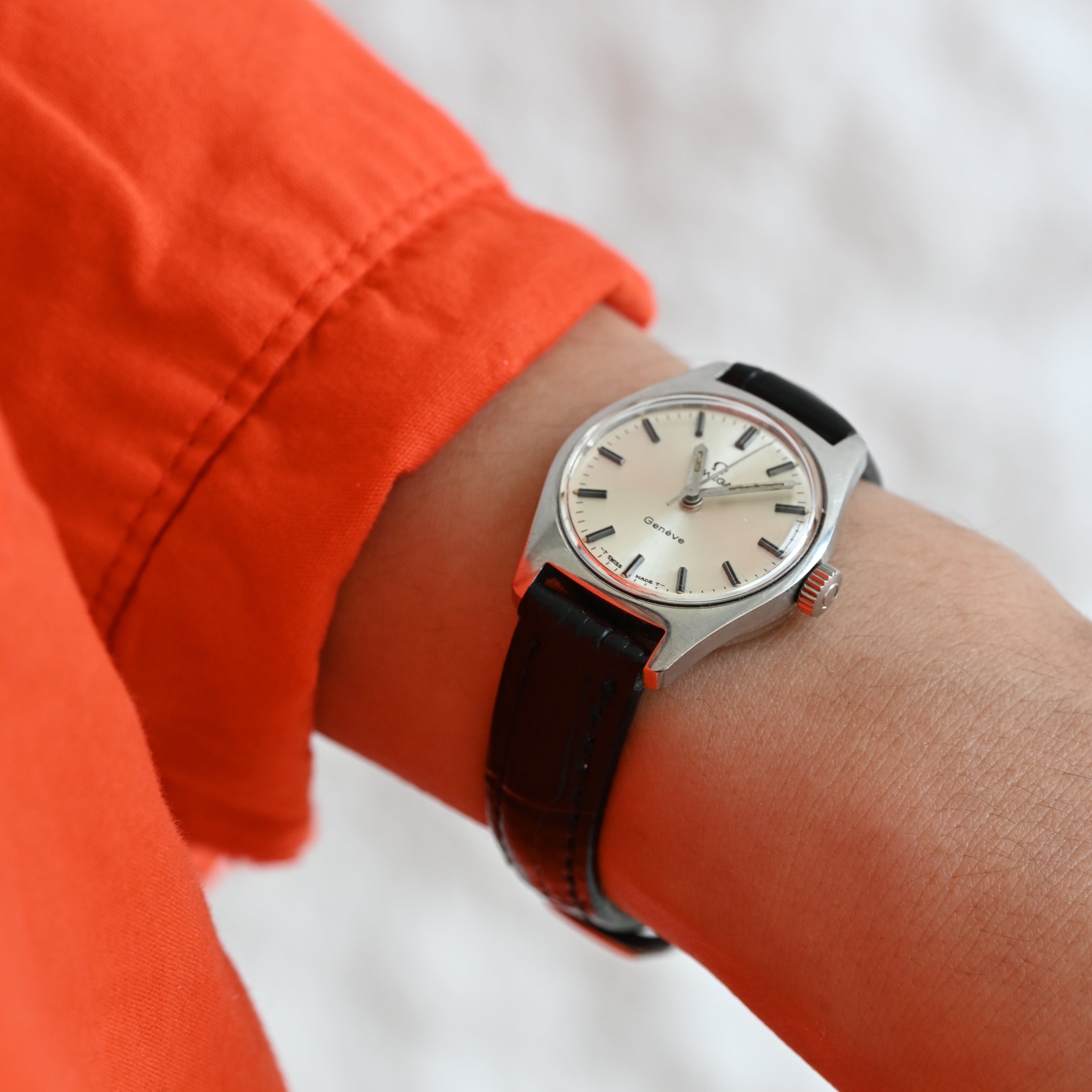 Omega Geneve Ref.135.041 Cal.601 - Leluxe Vintage Sdn. Bhd.