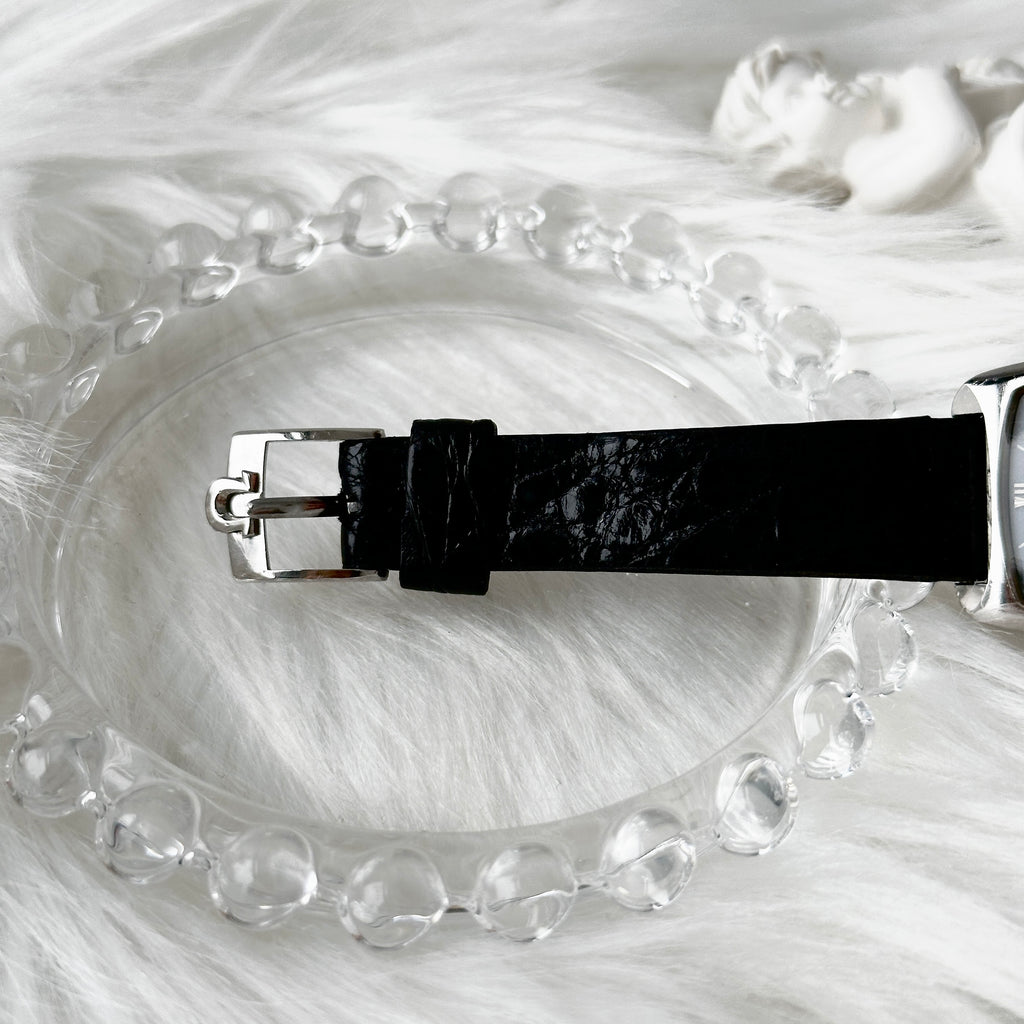 Omega Navy Dial with Silver Case - Leluxe Vintage Sdn. Bhd.
